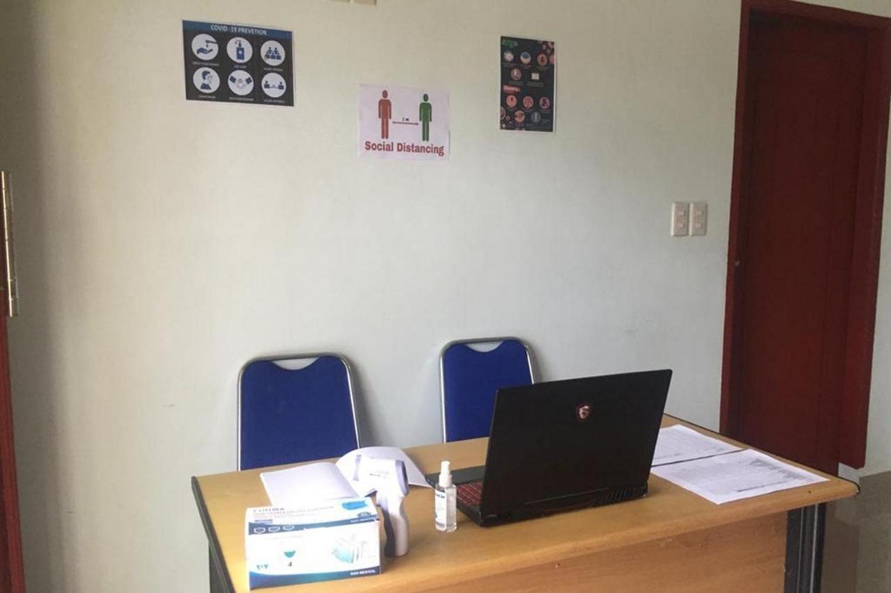 Hotel Anugrah Situngkir 3 Near Creative Hub Pangururan Samosir Redpartner Sinapuran Exterior foto